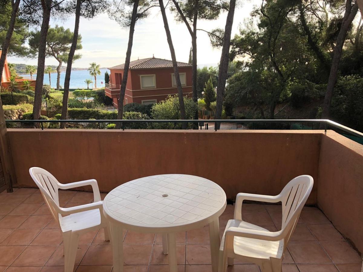 50M Plage T2 Grande Terrasse Vue Mer Climatise Piscine Chauffee, Parking Clos Gratuit Sanary-sur-Mer Εξωτερικό φωτογραφία